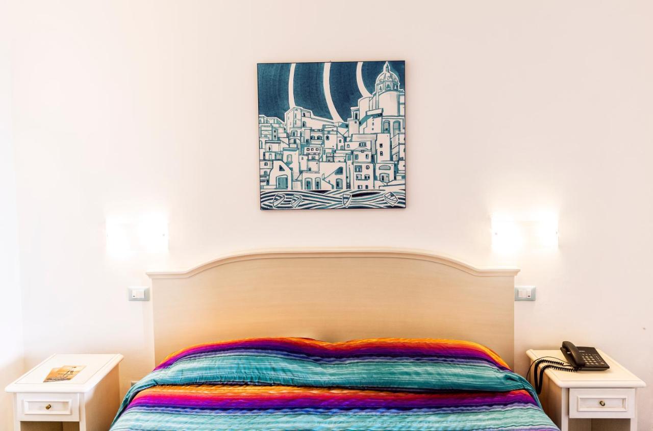 Hotel Cava Dell'Isola Форио Экстерьер фото