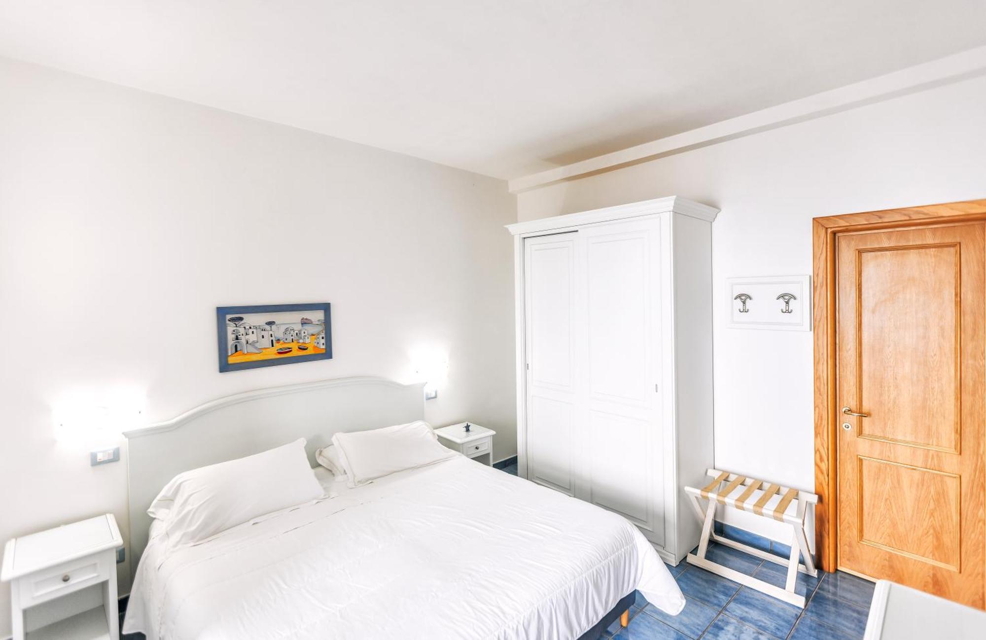 Hotel Cava Dell'Isola Форио Экстерьер фото