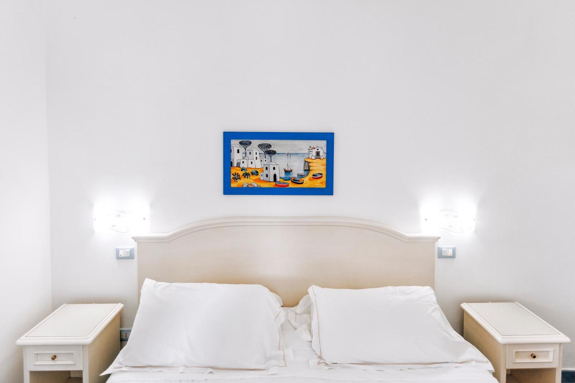 Hotel Cava Dell'Isola Форио Экстерьер фото